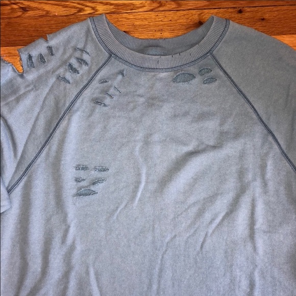 AERIE Blue destroyed sweater - Picture 2 of 3